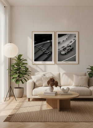 Poster-Set '8' Sportwagen Motive - 3 edle Automotive Prints Schwarz-Weiß - Bild 5